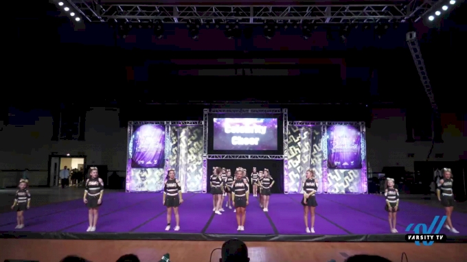 Celebrity Cheer Vogue 2022 L1 Junior D2 Day 1 2022 Spirit