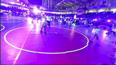 102 lbs Quarterfinal - Ian Maize, DC Elite vs Juan Julian Quintana, Brighton WC