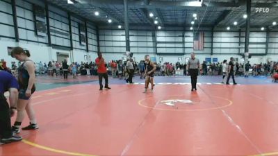 113 lbs Champ. Round 1 - Isaiah Clarke, Grizzly Wrestling Club vs Kaylee Kumm, Heavy Hitting Hammers