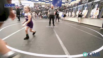 43 lbs Rr Rnd 3 - Estelle Eardman, HBT Grapplers vs Everly Neff, Chickasha Youth Wrestling