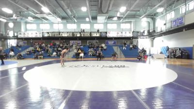 174 lbs Cons. Semi - Isaac Lacinski, Tiffin vs Cody Ueberroth, Davenport