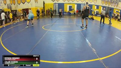 215 Gold Round 1 - Caleb Gaskin, Camden County vs Myron Mendez, Southwest Miami