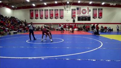 157 lbs Champ. Round 1 - Jayden Espinoza, Mt San Antonio Community College vs Robert Olacio, San Joaquin Delta