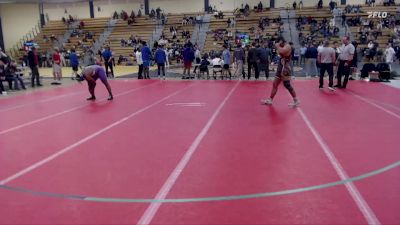197 lbs Cons. Round 2 - Jonathan Santiago, Joliet Junior College vs Nathan Klatt, Saint Cloud State