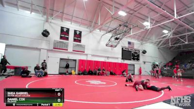 184 lbs Champ. Round 1 - Daniel Cox, Palomar vs Shea Gabriel, Victor Valley College