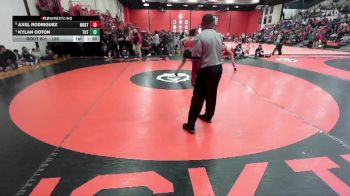 138 lbs Quarterfinal - Kylan Ooton, TUTTLE (OK) vs Axel Rodriguez, Chicago (MARIST)