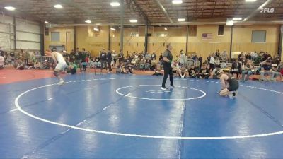 165 lbs Champ. Round 1 - Ryan Matysek, University Of Idaho vs Gabe Lake, North Idaho College