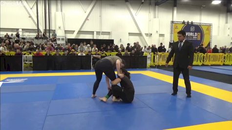 Nicole Secundino R. De Oliveira vs Marcina Aleksey Sarmiento 2024 World IBJJF Jiu-Jitsu No-Gi Championship