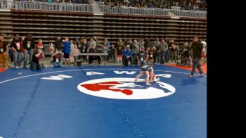 43 lbs Champ. Round 1 - Tilden Farrell, Eastside United Wrestling Club vs Bennett Booth, Windy City Wrestlers