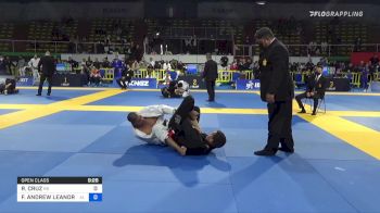 RENAN CRUZ vs FELLIPE ANDREW LEANDRO SILVA 2022 European Jiu-Jitsu IBJJF Championship