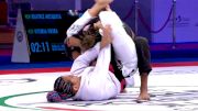 Beatriz Mesquita's Killer Collar Choke
