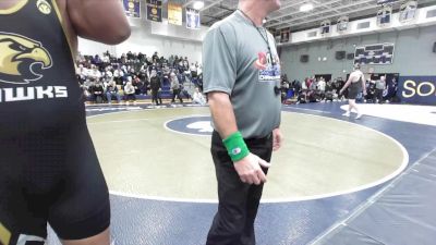 285 lbs Champ. Round 1 - Robert Crowe, South Torrance vs Yamil Flores, William J Pete Knight