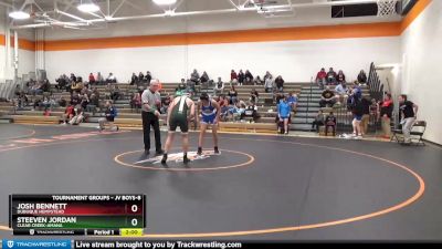 JV Boys-8 lbs Round 4 - Steeven Jordan, Clear Creek-Amana vs Josh Bennett, Dubuque Hempstead