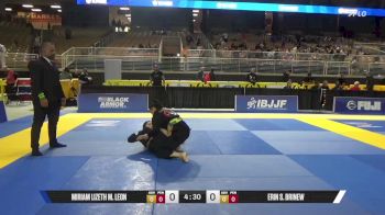 Erin S. Brinew vs Miriam Lizeth M. Leon 2025 Pan Jiu Jitsu IBJJF Championship