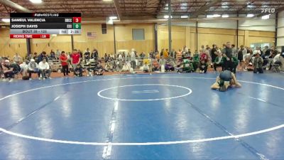 125 lbs Champ. Round 1 - Sameul Valencia, Big Bend Community College vs Joseph Davis, Evergreen State College