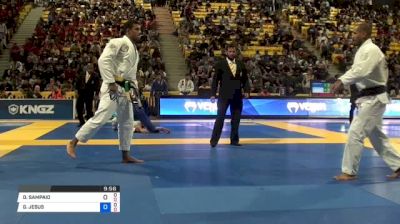 DIOGO SAMPAIO vs GUTEMBERG JESUS 2018 World IBJJF Jiu-Jitsu Championship