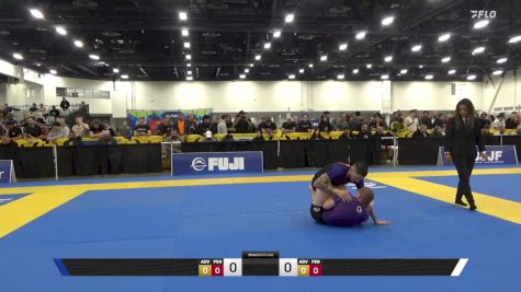 Nicholas R. Chavez vs Tarik Berilo 2025 World IBJJF Jiu-Jitsu No-Gi Championship