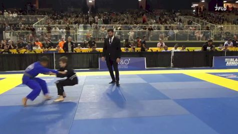Waylon Rhys Williams vs Kaiden David Moore 2025 Pan Kids Jiu-Jitsu IBJJF Championship