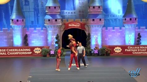 Trinity Valley Community College - Alicia Sicz & Jeremy Seiver [2016 Coed Partner Stunt Finals]