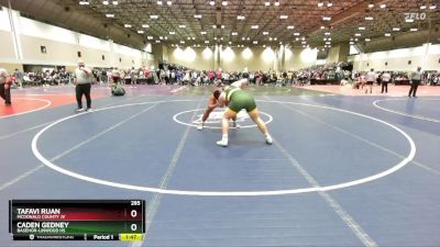 285 lbs Champ. Round 1 - Caden Gedney, Basehor-Linwood HS vs Tafavi Ruan, McDonald County JV