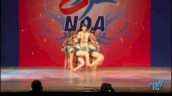 Hialeah Gardens- Goddesses [2015 International Team Performance Finals]