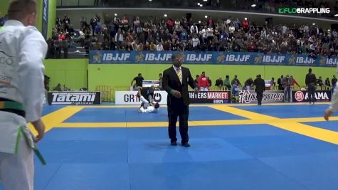 Adam Wardzinski vs Marek Pawel Zbrog IBJJF 2017 European Championships
