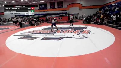 133 lbs Quarterfinal - Wyatt Magolski, Wisconsin - Lacrosse vs Jordan Rasof, Wisconsin-Whitewater