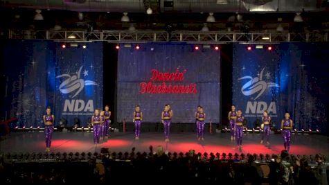 Dancin Bluebonnets [Junior Small Pom Day 1 - 2017 NDA All-Star Nationals]