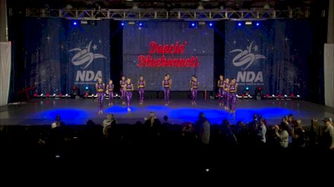 Dancin Bluebonnets [Junior Small Pom Day 2 - 2017 NDA All-Star Nationals]