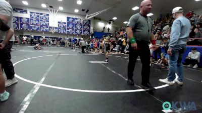 43 lbs Quarterfinal - Finlee Bowman, Team Tulsa Wrestling Club vs Malakai King, OKC Saints Wrestling