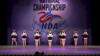 Dyersburg High School [Small Varsity Pom Finals - 2017 NDA National Championship]