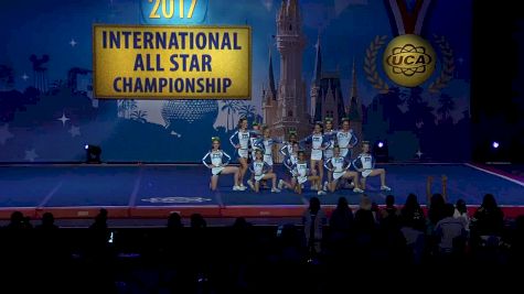 Florida Team Cheer - Junior 3 Jade [L3 Small Junior Division II Day 1 - 2017 UCA International All Star Championship]