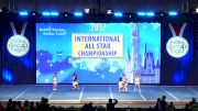 Raider Xtreme - Raider Tots [L1 Small Tiny Division II Day 2 - 2017 UCA International All Star Championship]