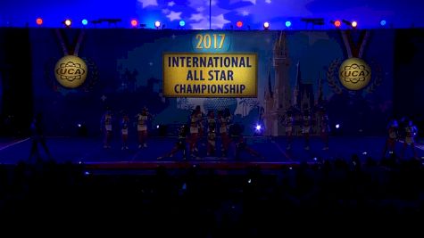 Florida Team Cheer - Senior 3 Sapphire [L3 Large Senior Division II Day 2 - 2017 UCA International All Star Championship]