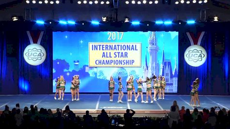 Iowa Elite - Des Moines - White [L1 Small Senior Division II Day 2 - 2017 UCA International All Star Championship]