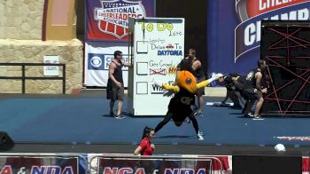 Georgia Tech - Buzz [Mascot - 2017 NCA & NDA Collegiate Cheer and Dance Championship]