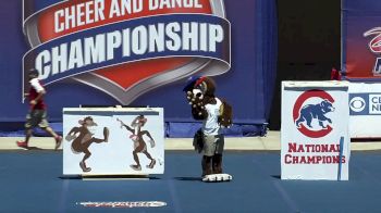 Florida Atlantic - Owlsly [Mascot - 2017 NCA & NDA Collegiate Cheer and Dance Championship]