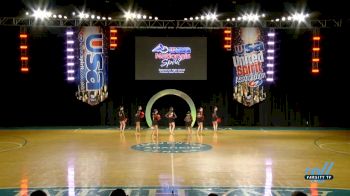 - Segerstrom High School [2017 Freshman Song/Pom Novice Day 1] USA Spirit Nationals