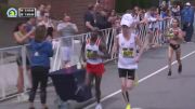 2017 Boston Marathon Finishes (starting at 1:48 into men's race, 2:16 into women's)