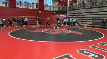 138 lbs Quarterfinal - Zion Deah, Dubuque Senior vs Caleb Lightfoot, Dubuque Hempstead