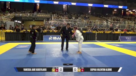 Sophia Valentim Albino vs Vanessa Jane Karefilakis 2025 Pan Kids Jiu-Jitsu IBJJF Championship