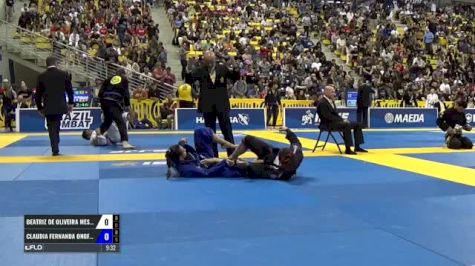 Beatriz De Oliveira Mesquita vs Claudia Fernanda Onofre V. Doval IBJJF 2017 World Championships