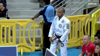 Marcio Andre C. Barbosa Junior vs Leonardo Fernandes Saggioro IBJJF 2017 World Championships
