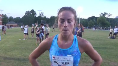 Laura Roesler leans to the MCDC Elite 800 win