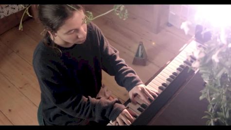 NVAK 2016: 'In the Mirror' by Sanahin Papazian