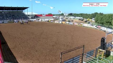 2017 IFYR - Performance 8 - Steer Wrestling