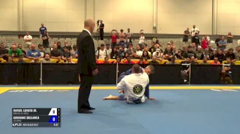 RAFAEL LOVATO JR. vs GIOVANNE DELLAMEA World Master Jiu-Jitsu IBJJF Championship