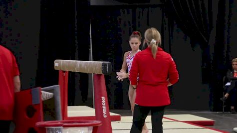 Ragan Smith (USA) Beam Routine - Training Day 2, 2017 World Championships