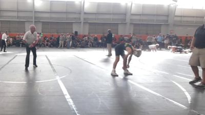 115 lbs Round 2 (6 Team) - Levi Hibbs, Donahue WA vs Daniel Jacobucci, Westshore WC