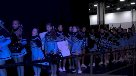 Hagerty Huskies [2025 Sideline Perf. Cheer - Jr. Varsity - Medium] 2025 Pop Warner National Cheer & Dance Championship